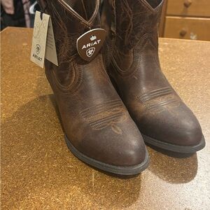 Ariat Distressed Brown Leather Boots